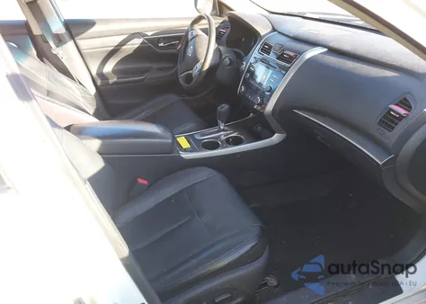 2015 Nissan Altima 2.5 Sl z USA, uszkodzony, nr VIN 1N4AL3AP8FN340233